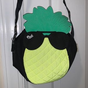 *NWT* Victoria’s Secret Pink pineapple cooler bag